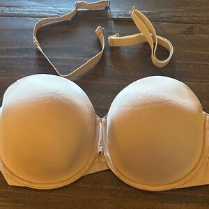 Victoria's Secret Cream Convertible Bra